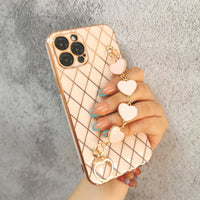 Luxury Gold Plated Diamond Electroplate Heart Bracelet Silicon Cover for iPhone 11 Pro Max 8 Plus 7 XR XS X SE 12 12 Pro 12 Pro Max